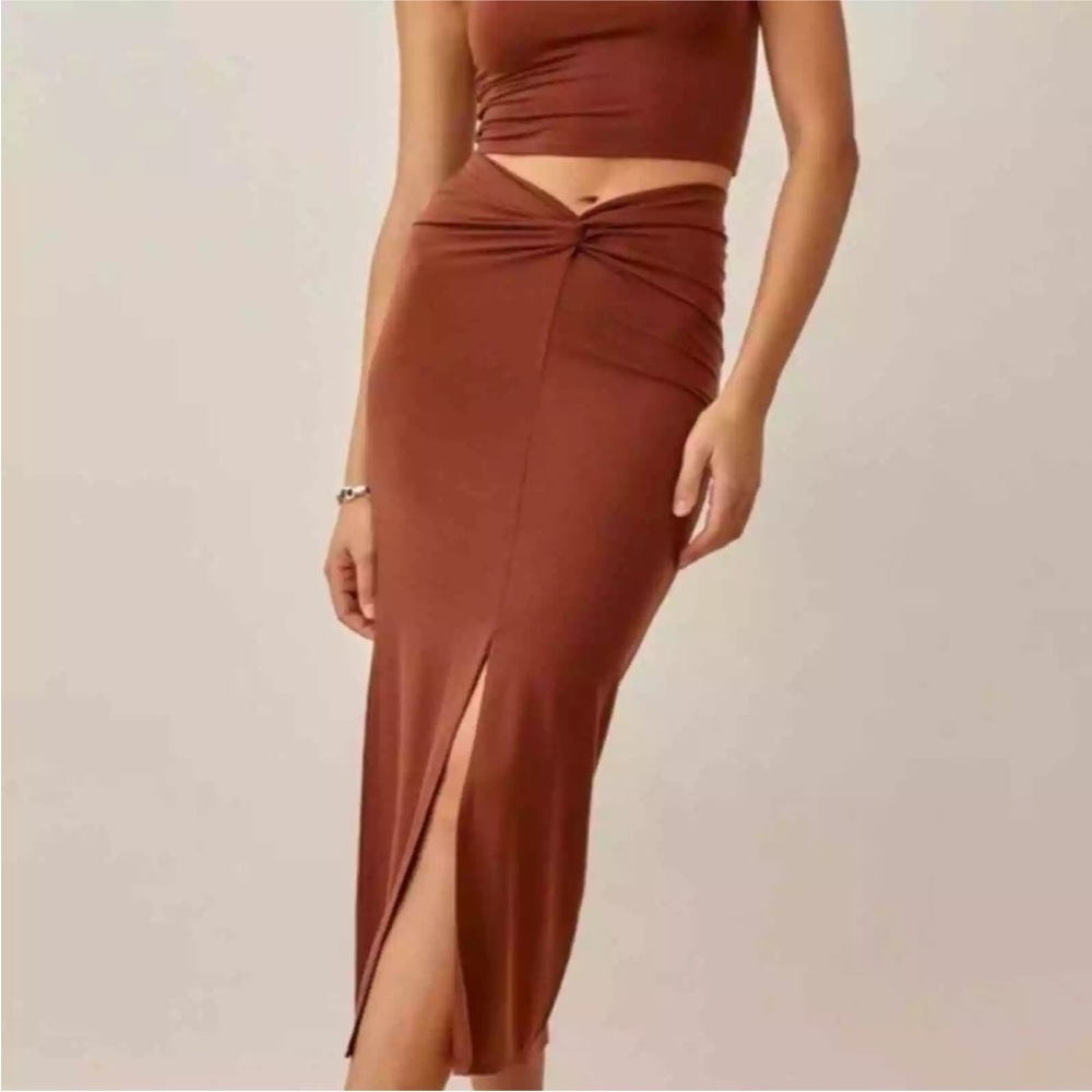 NWT Reformation Rylan Midi Skirt Size XL